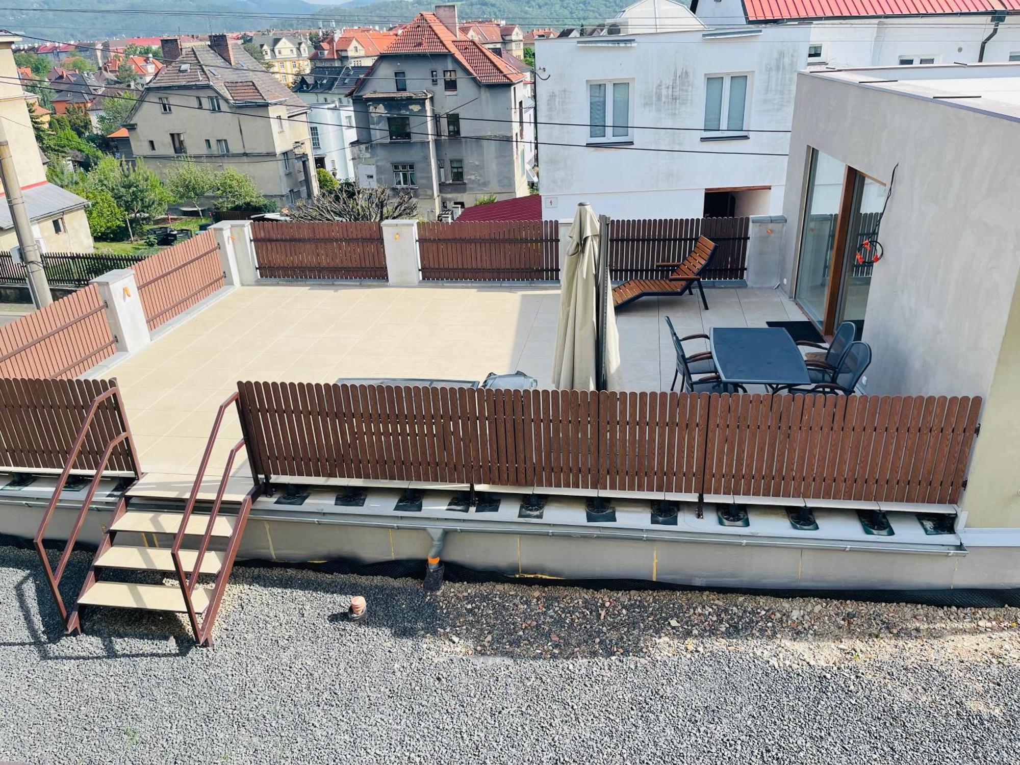 Jenys Apartment Usti 2 Ústí nad Labem Esterno foto
